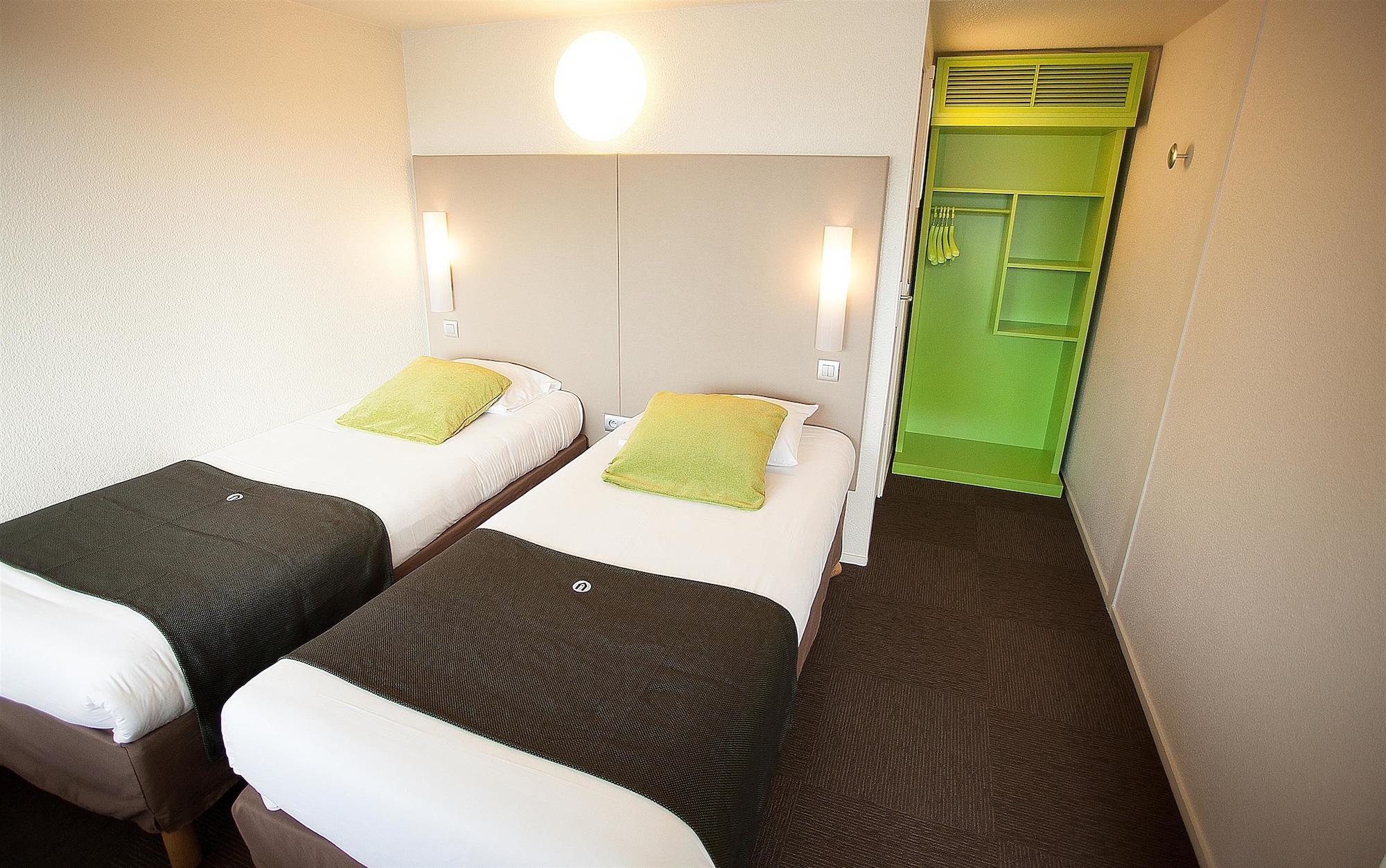 Hotel Campanile Evry Est - Saint Germain Les Corbeil Zewnętrze zdjęcie