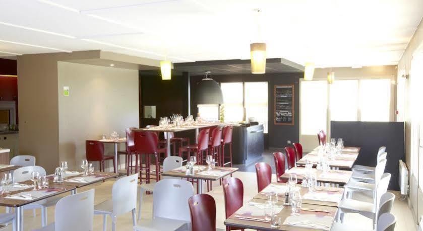 Hotel Campanile Evry Est - Saint Germain Les Corbeil Zewnętrze zdjęcie